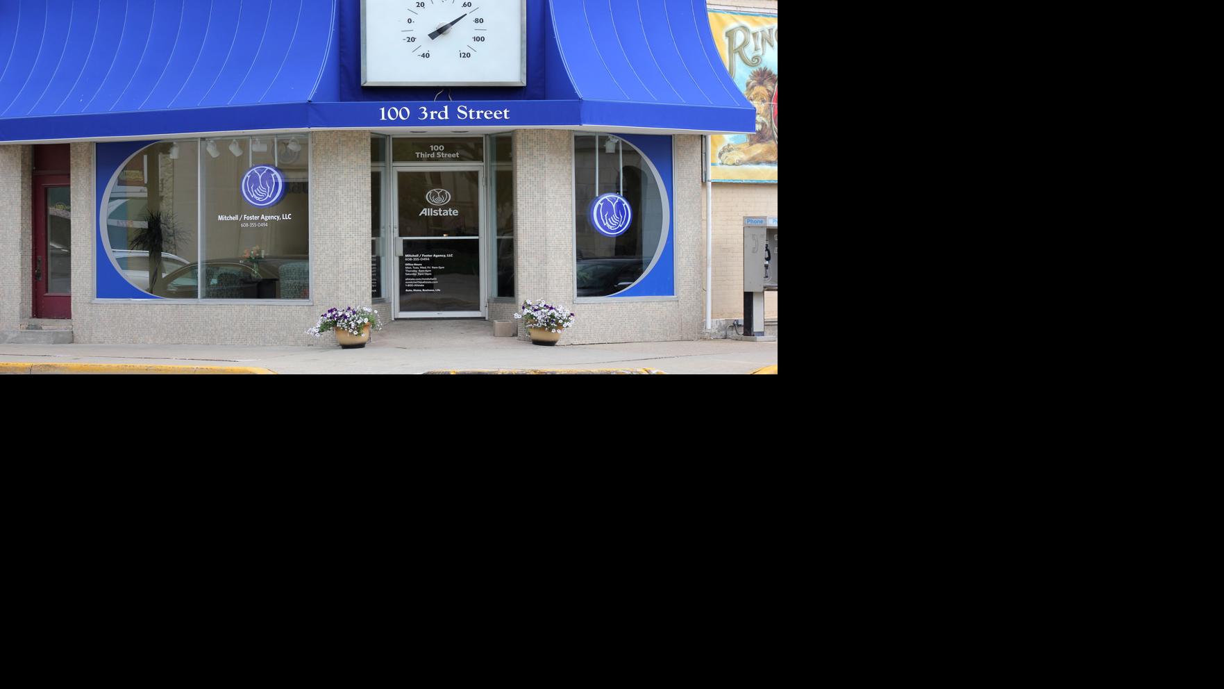 Allstate Upgrades Facade Of Building On The Square Regional News Wiscnews Com
