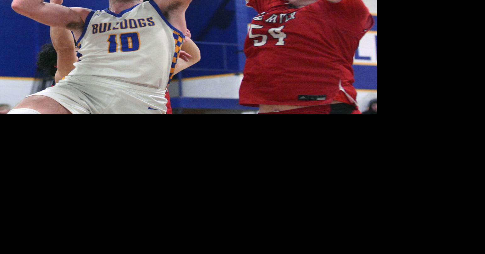 WiscNews area boys basketball teams' playoff pairings