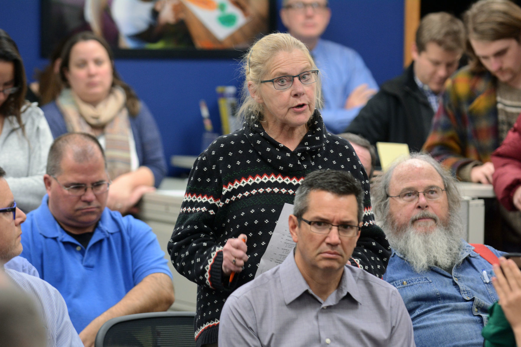 Parents Address School Board As Nazi Salutes In Baraboo High School ...