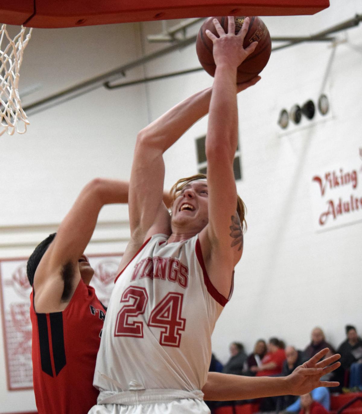 PREP BOYS BASKETBALL Hustisford breaks free in second half to down Rio