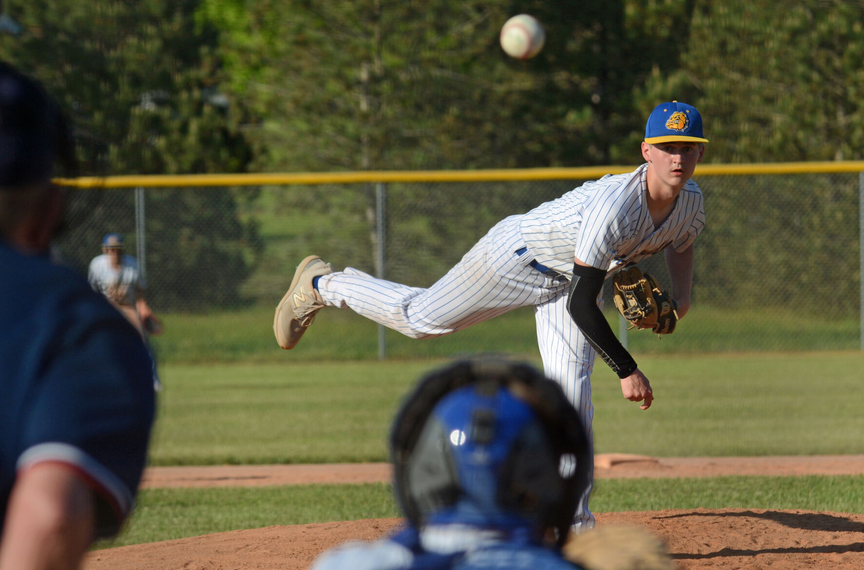 Bulldogs battle Tiger Sharks in Trailways North clash