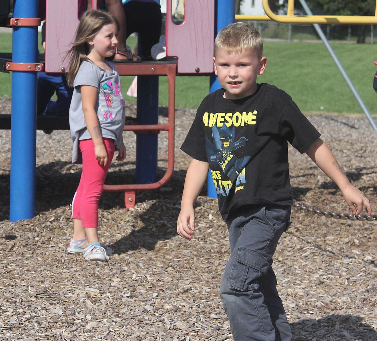 Kids Need Play And Recess Their Mental >> Beyond The Classroom Schools Find Value In Recess Regional News Kids Need Play And Recess Their Mental >> Beyond The Classroom Schools Find Value In Recess Regional News