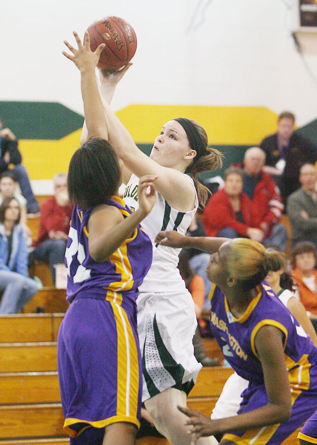 Daily Citizen Girls Basketball Classic: Beaver Dam stifles Milwaukee