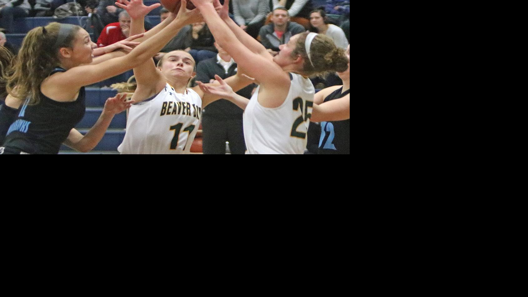 Girls Hoops Defense Big 1st Half Key As Beaver Dam Dominates