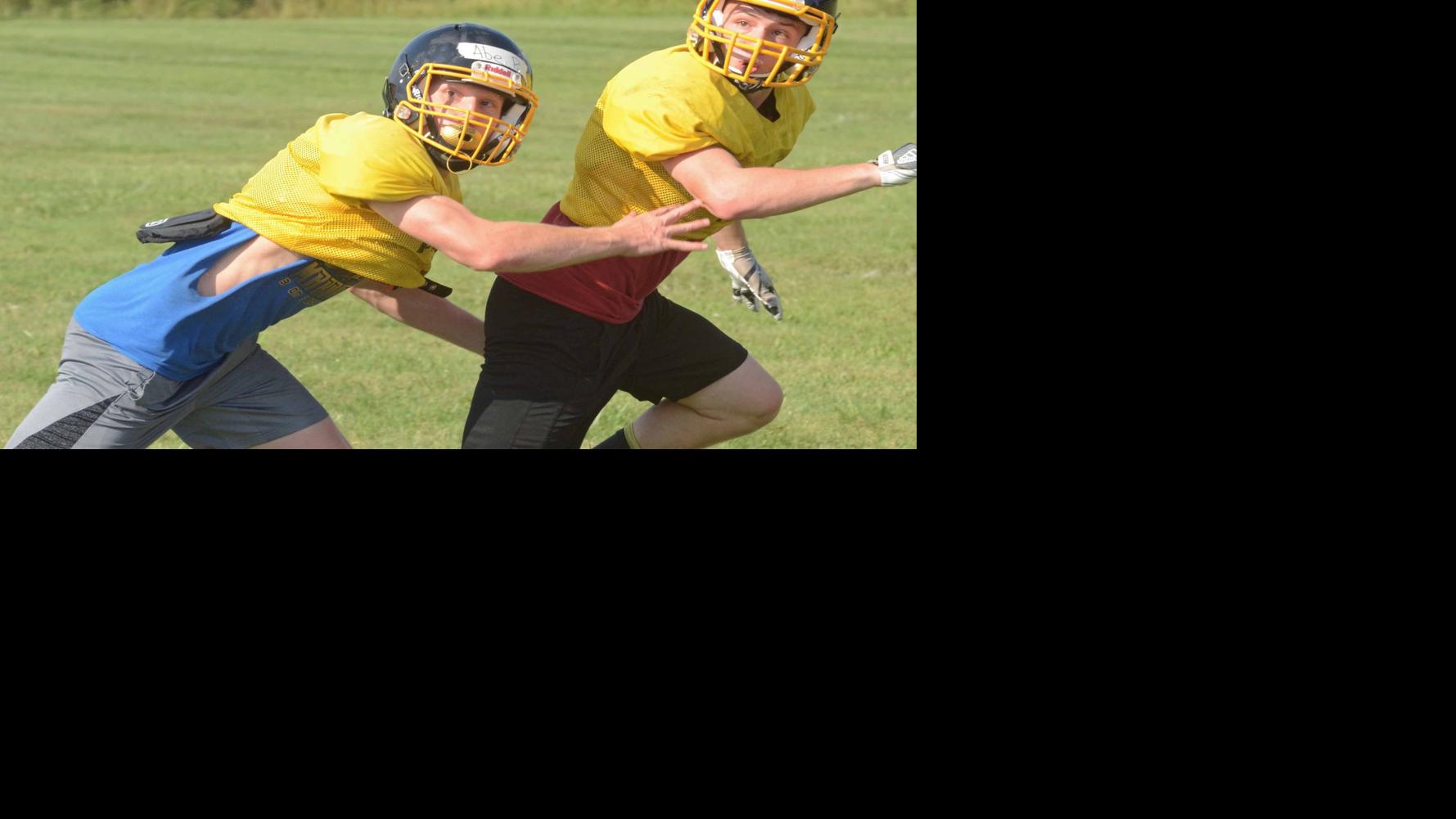 Prep Football Mpgl Phoenix Look To Rebound With New Coach
