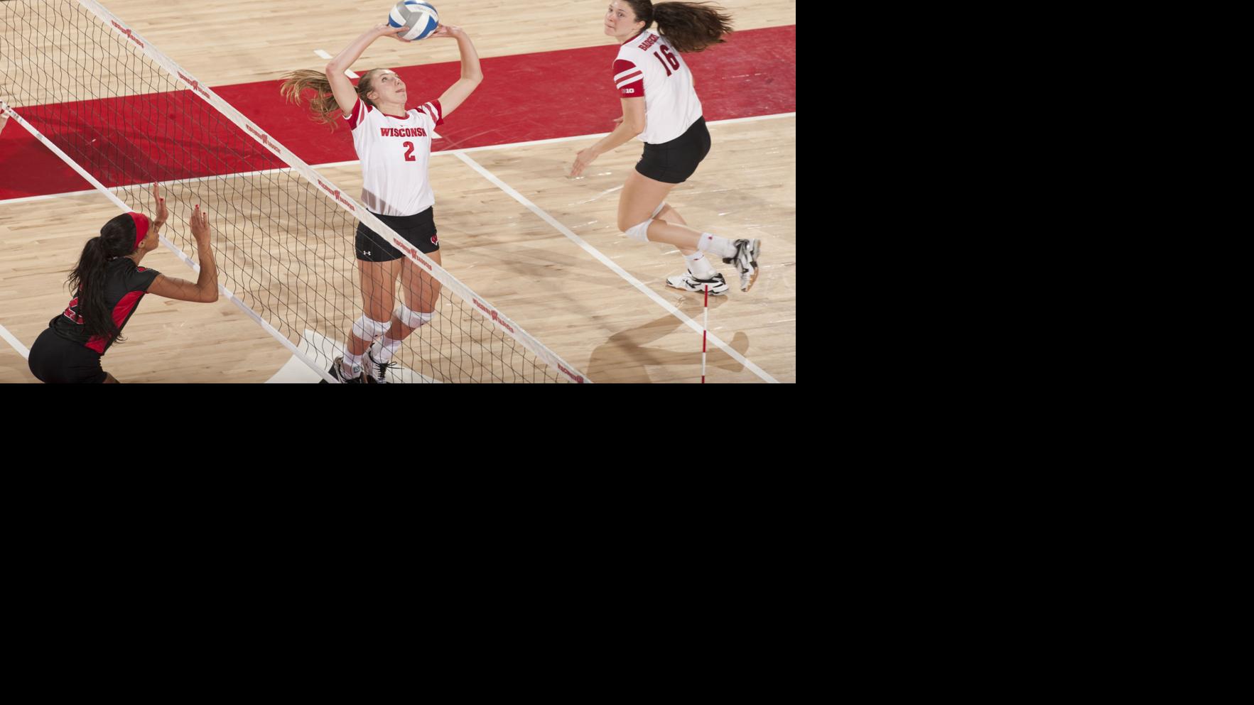 Badgers Volleyball Wisconsin S Dana Rettke Sydney Hilley Earn Big Ten Honors College Wiscnews Com