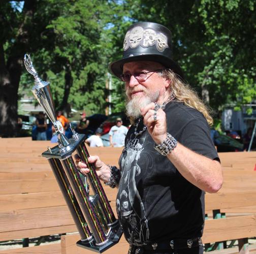 Father’s Day tradition brings out crowds to Beaver Dam park