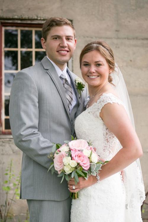 Wedding Hilgendorf Weiss Magnum Marry Celebrations Wiscnews Com