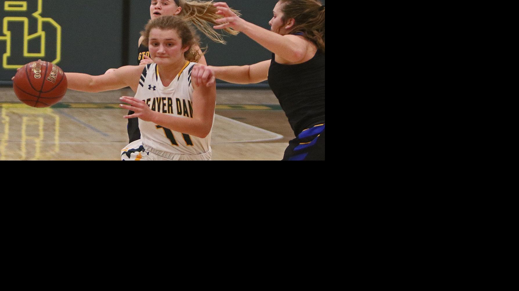 Girls Hoops Beaver Dam Passes First Big Test Of Season In 65 59