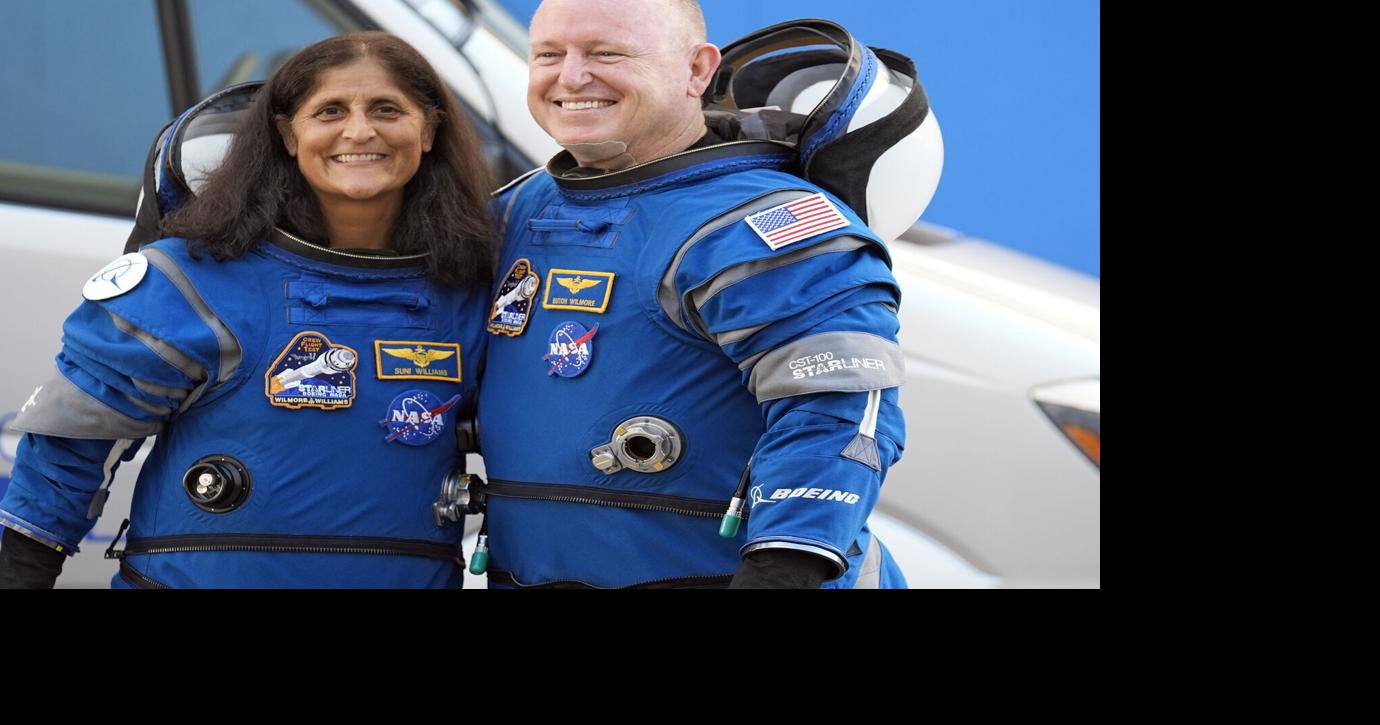 2 NASA astronauts could be stuck at space station until 2025