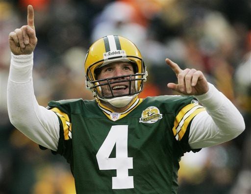 Brett Favre #5 (White Jersey)