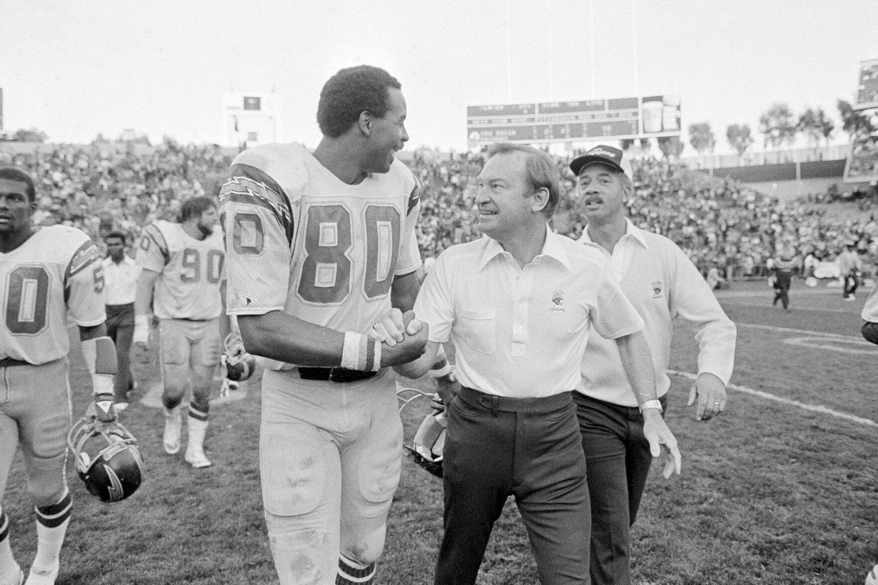 Coryell finally reaches Hall decades after his offense changed NFL