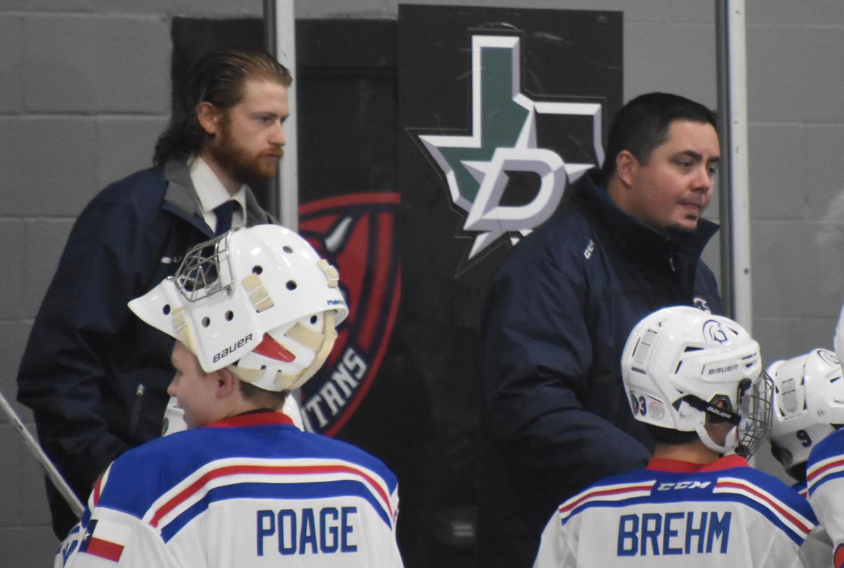 Wisconsin Dells High School Hockey Tournament 2022