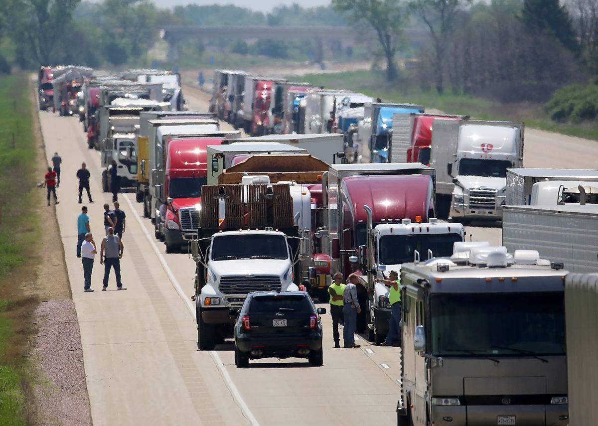 At least 20 injured in semi truckschool bus crash on I39/90/94 near