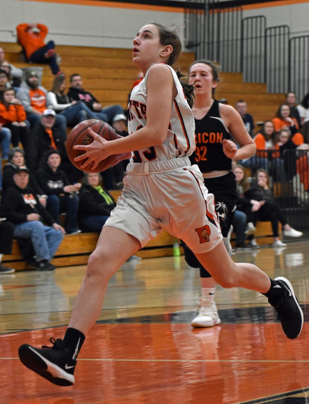 PHOTOS girls basketball team wins regional championship over