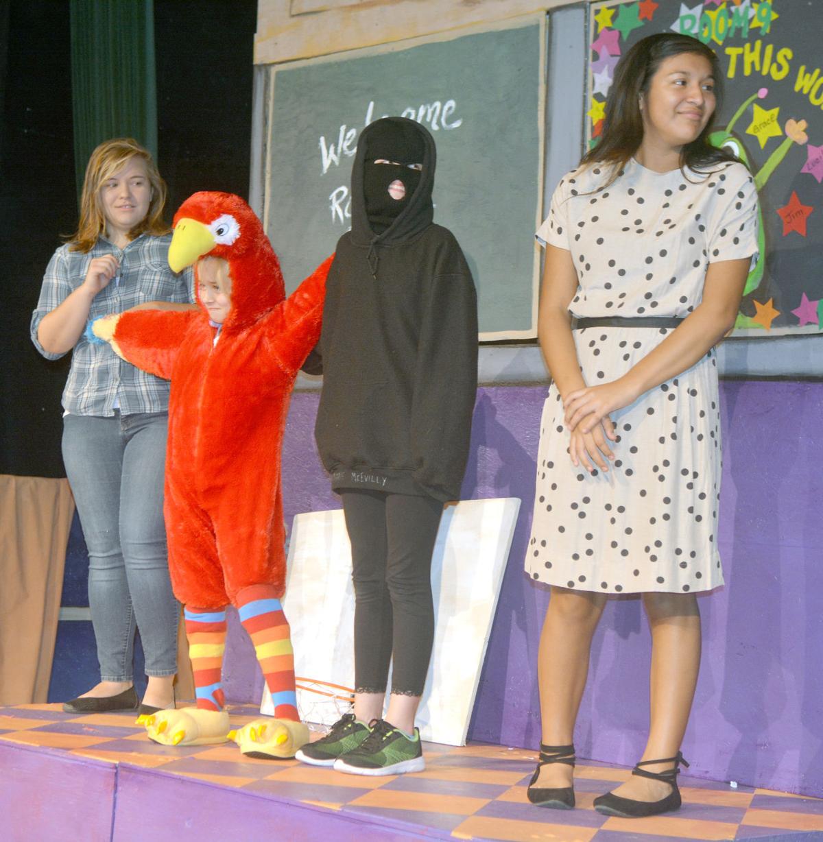 Young People S Theatre Junie B Jones Alive In Portage Regional News Wiscnews Com