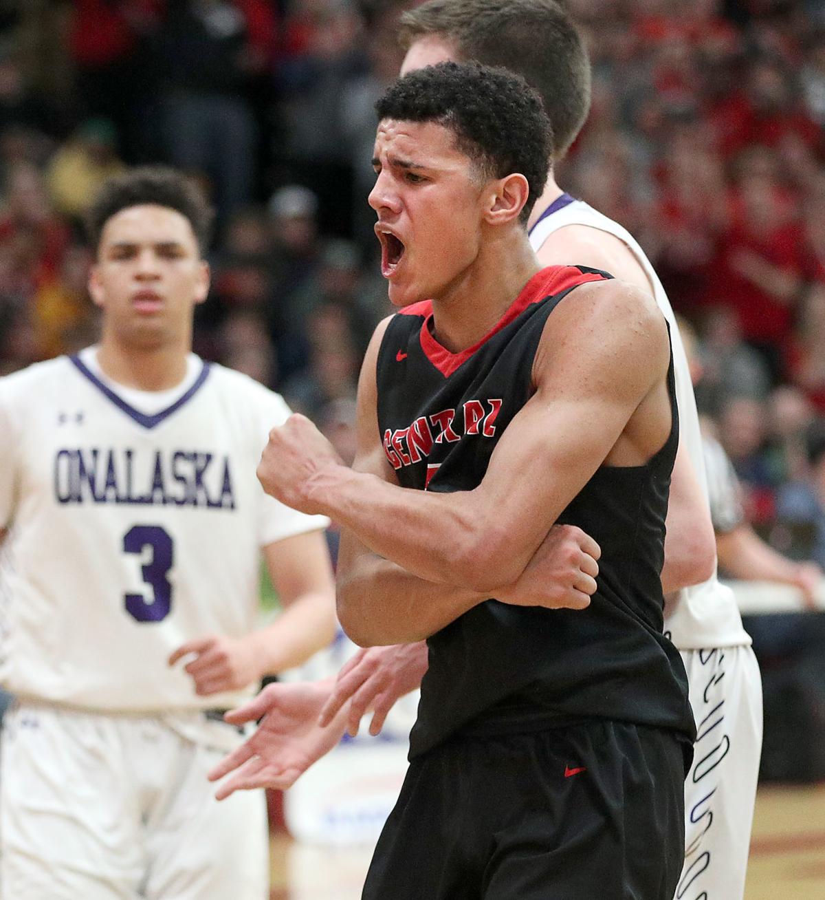 BOYS HOOPS Badgers� recruit Davis named AP player of year