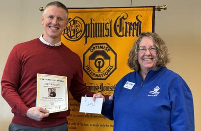 Sauk Prairie School District Superintendent Jeff Wright, left, speaks about the upcoming referendums with SP Optimist Club and its president Carol May on Feb. 25.