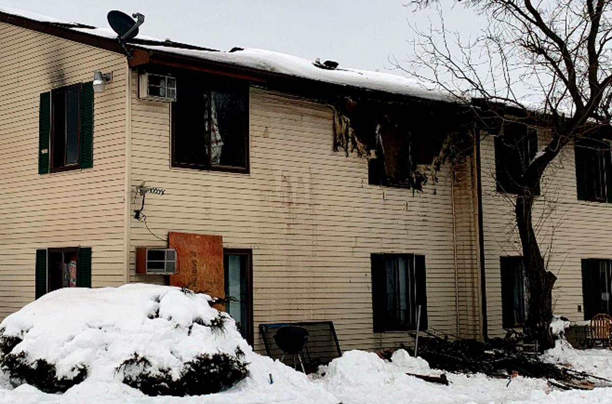 Agencies helping families after apartment building fire in Beaver Dam