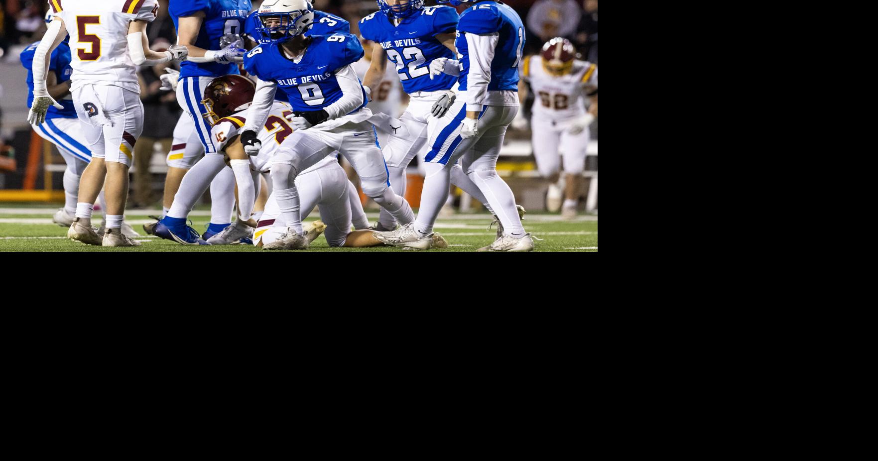 WiscNews high school football playoff pairings, schedule
