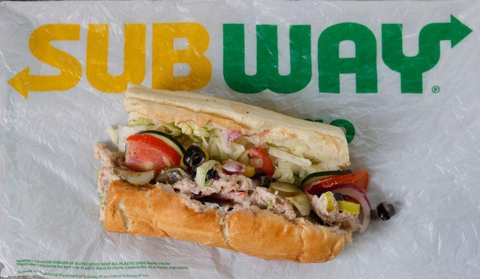 Pin by Allen Keith on subway  Healthy fast food options, Healthy