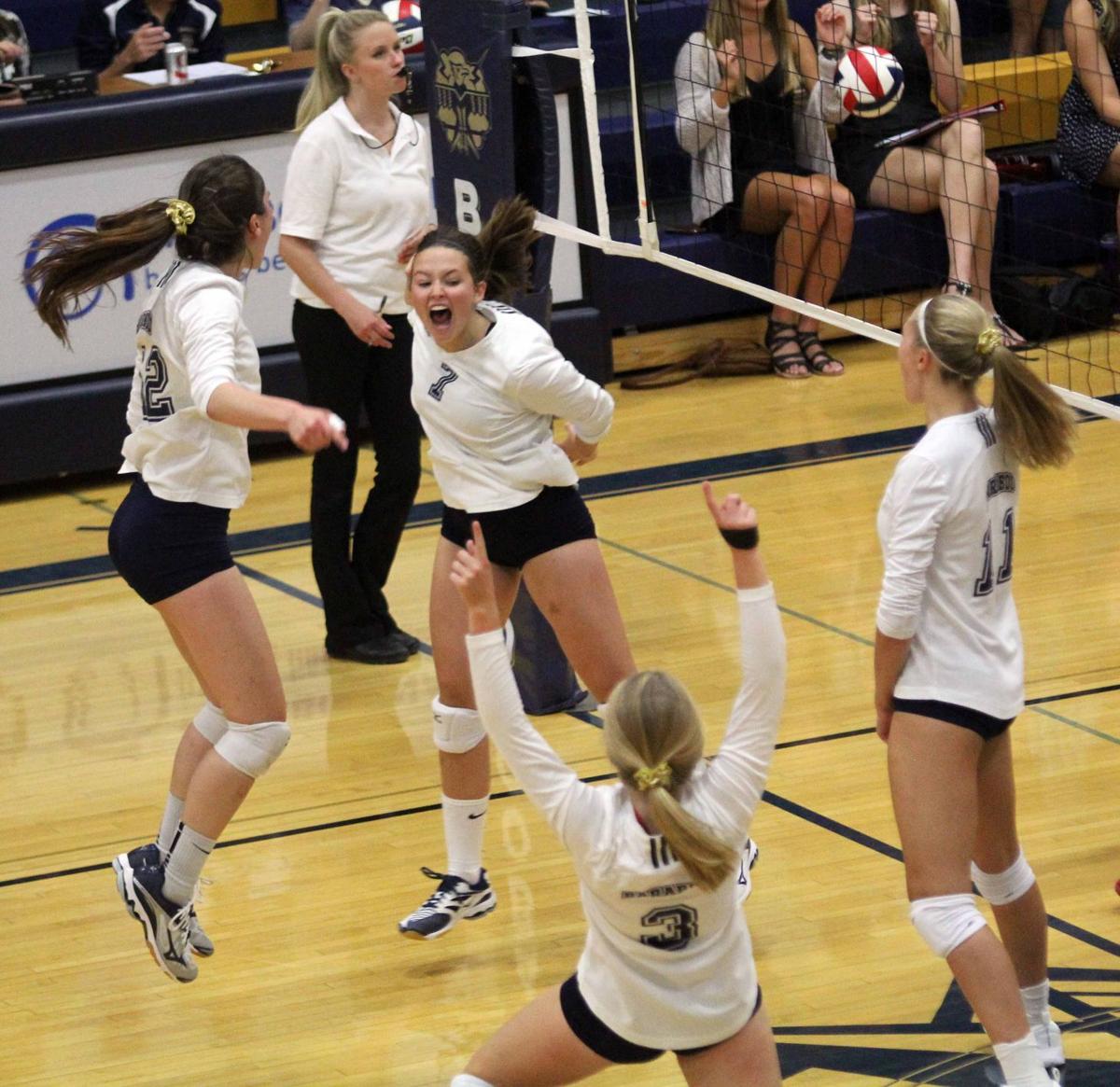PREP GIRLS VOLLEYBALL Baraboo plays big in sweep of Mount Horeb