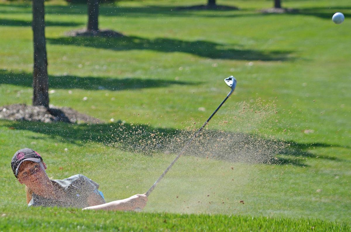 Girls Golf Bd S Kendra Swanson Wins Badger North Tourney Title