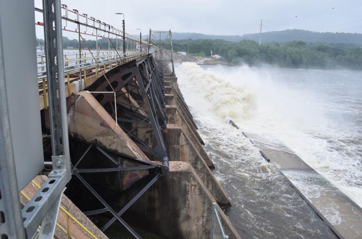 Prairie du Sac dam project begins with spillway reinforcement efforts Regional news