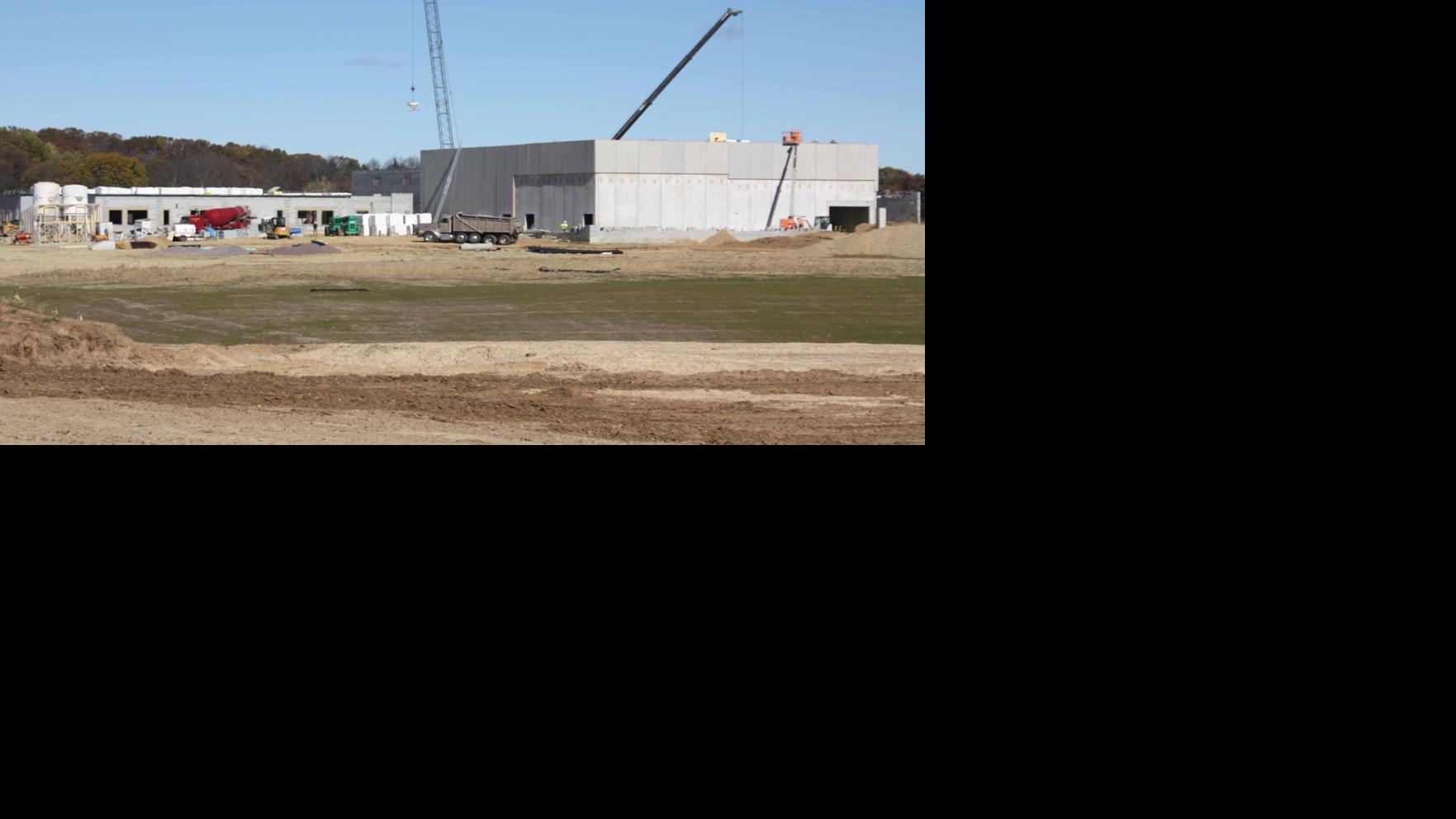 Reedsburg School District hosts contest for naming new elementary