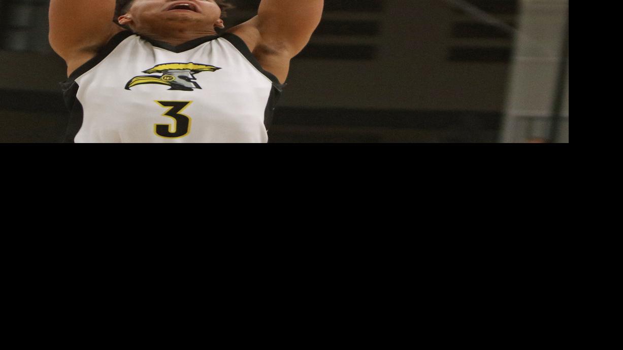 Boys Hoops Hot Shooting Waupun Crushes Cinderella Columbus