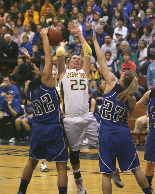 Erika Chitko Oshkosh West Wiscnews Com