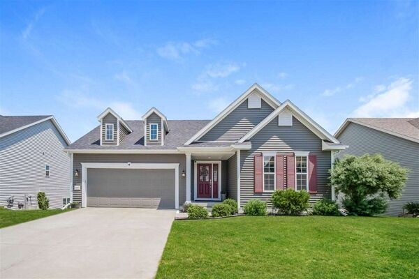 3 Bedroom Home in Mc Farland - $419,900