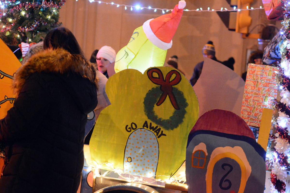 Portage High S Four In One Fall Play Debuts Thursday Education Wiscnews Com