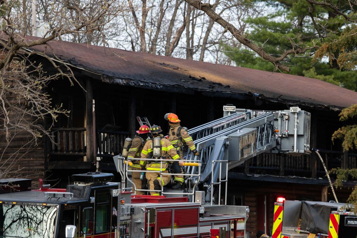 UPDATE No injuries after fire damages Log Lodge Motel in Baraboo