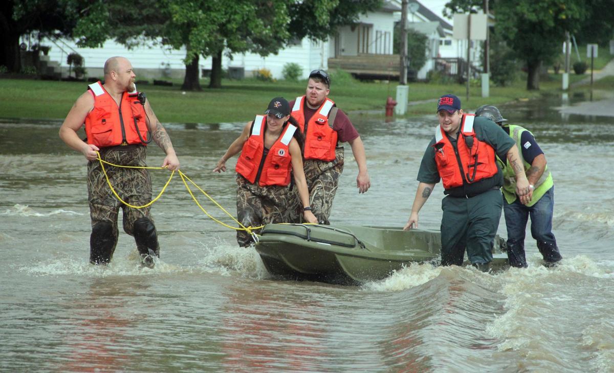 Gov. Walker visits Elroy amid flooding Regional news