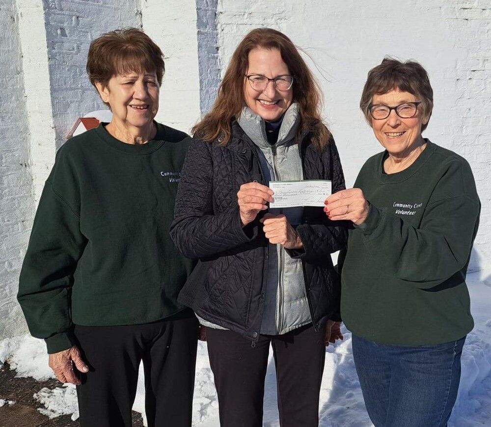 Community Closet ends year with donation spree