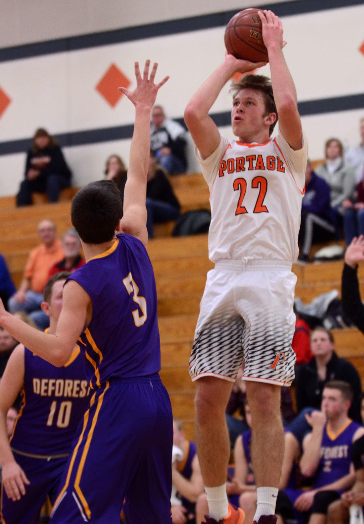 Prep Boys Basketball Portage Holds On For Wild 70 66 Win Over