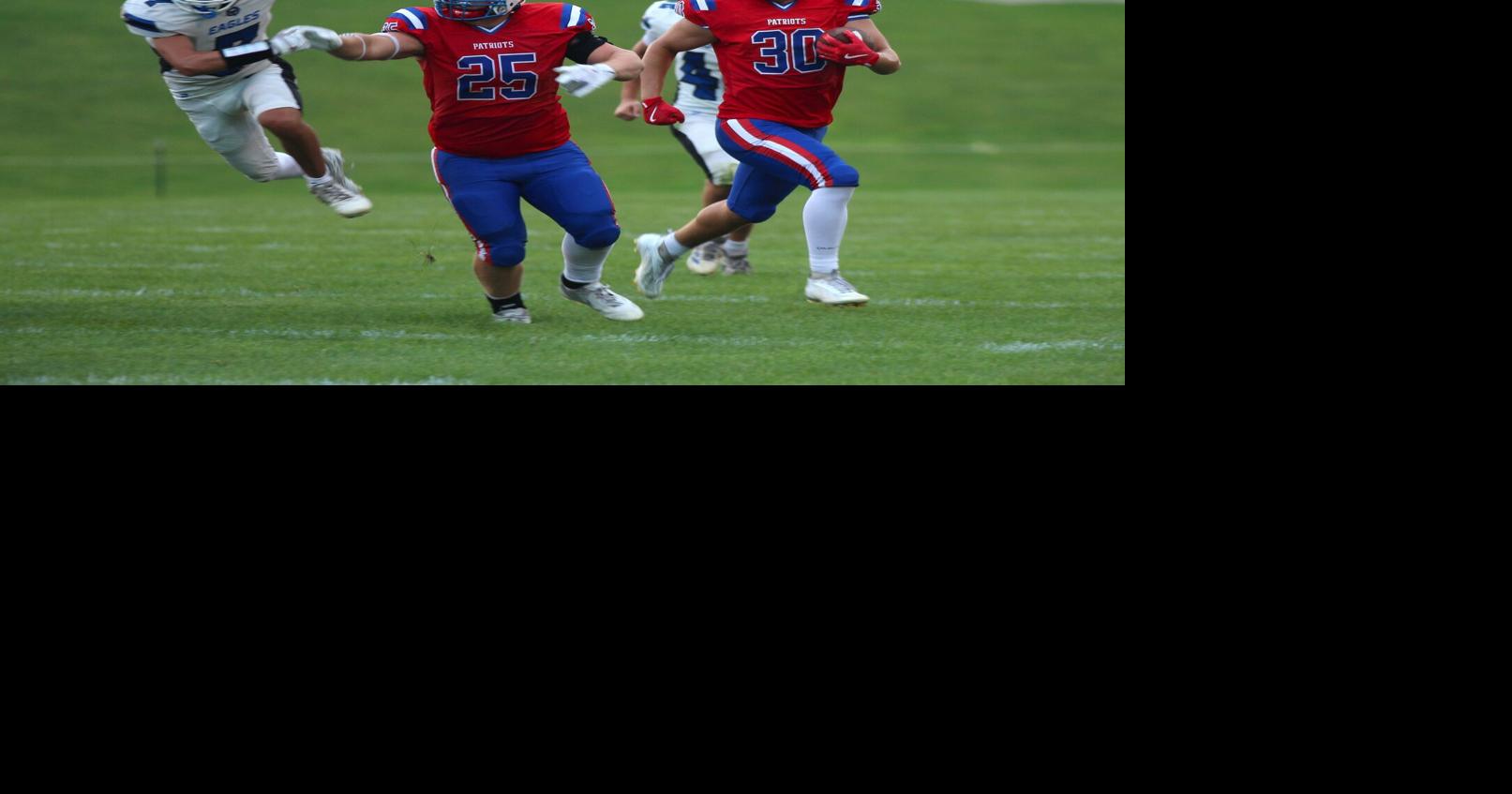 Randolph/Cambria-Friesland football's Callen Drews