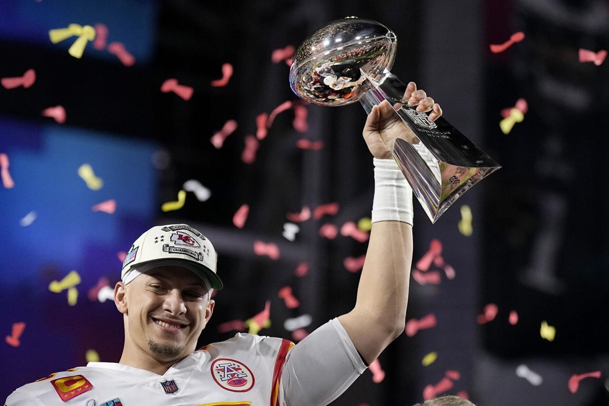 Original Vince Lombardi trophy comes home to Newark 