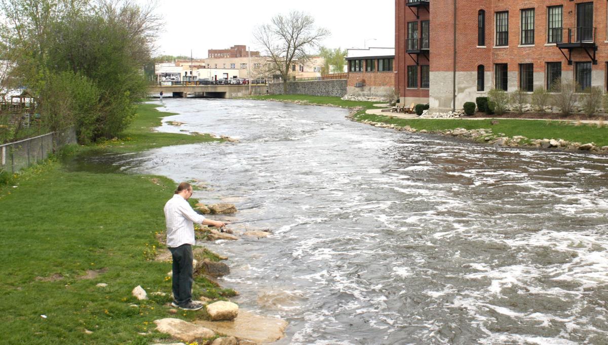 Sandbags made available in advance of rain in Beaver Dam this weekend