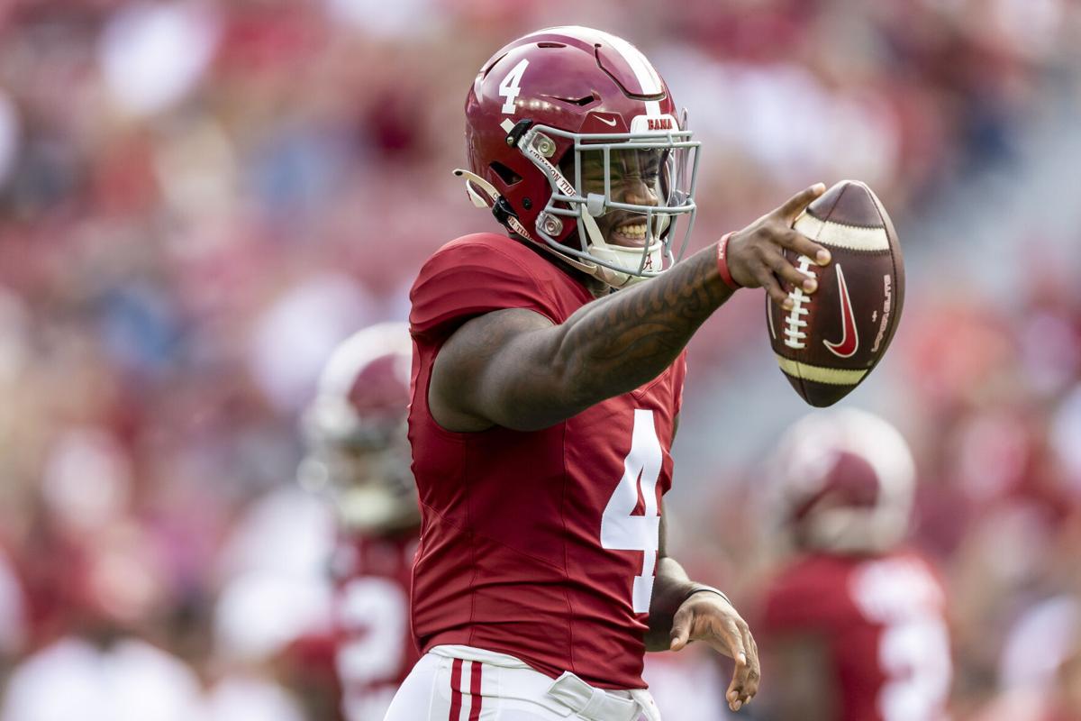 College football picks, predictions, odds: Alabama-Texas A&M,  Michigan-Minnesota among best bets in Week 6 