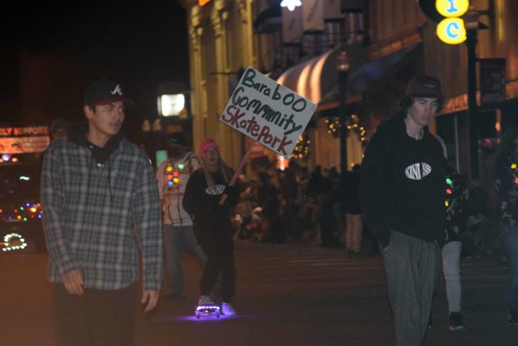 2021 Downtown Baraboo Christmas Lights Parade
