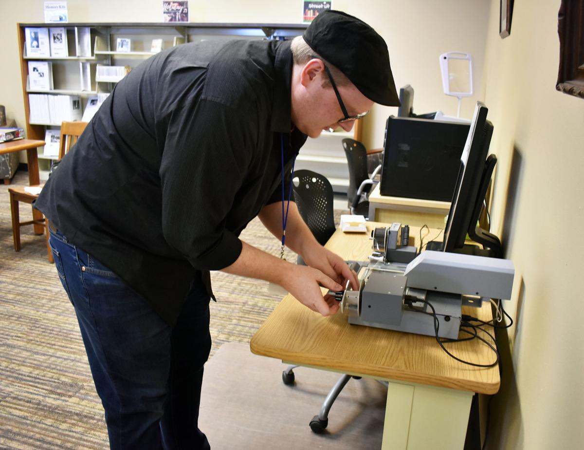 Library's broken microfilm machine puts Portage researchers in a bind