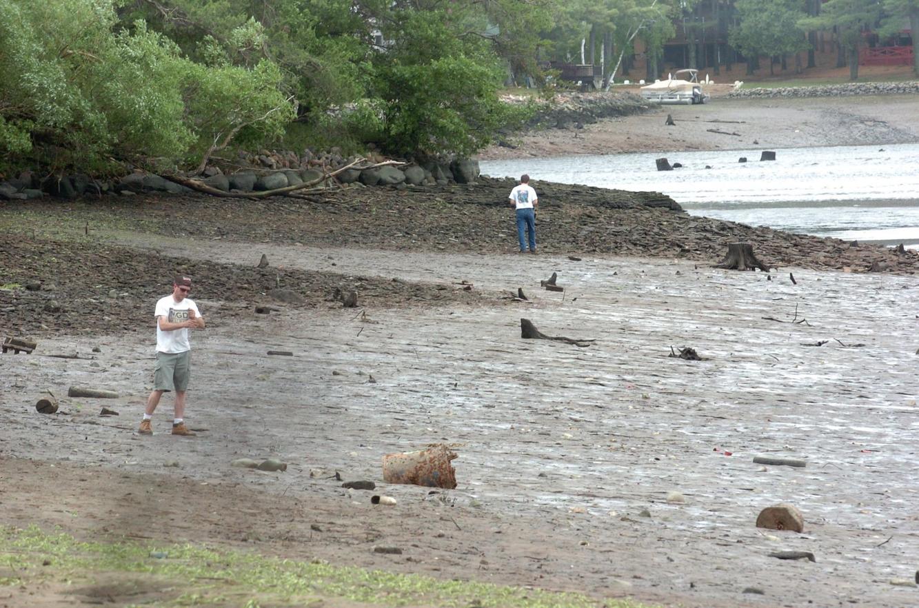 GALLERY Lake Delton drains into Wisconsin River during 2008 flood