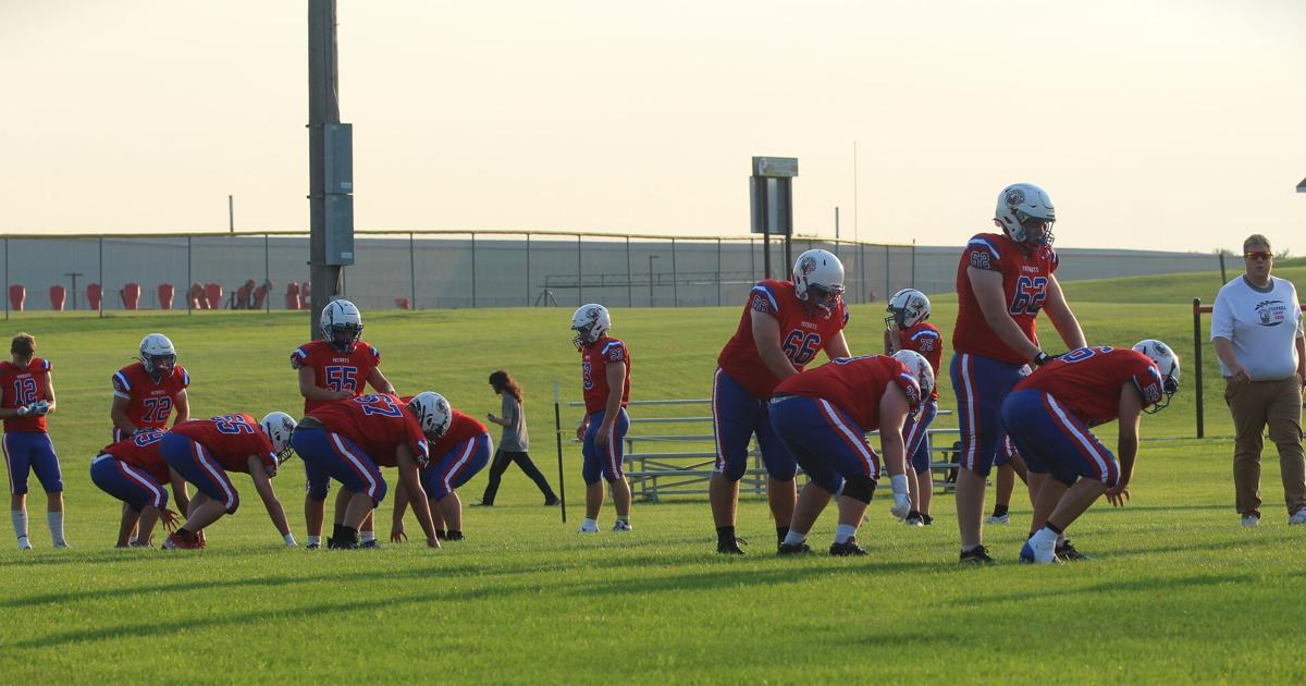 Randolph/Cambria-Friesland football's offensive line