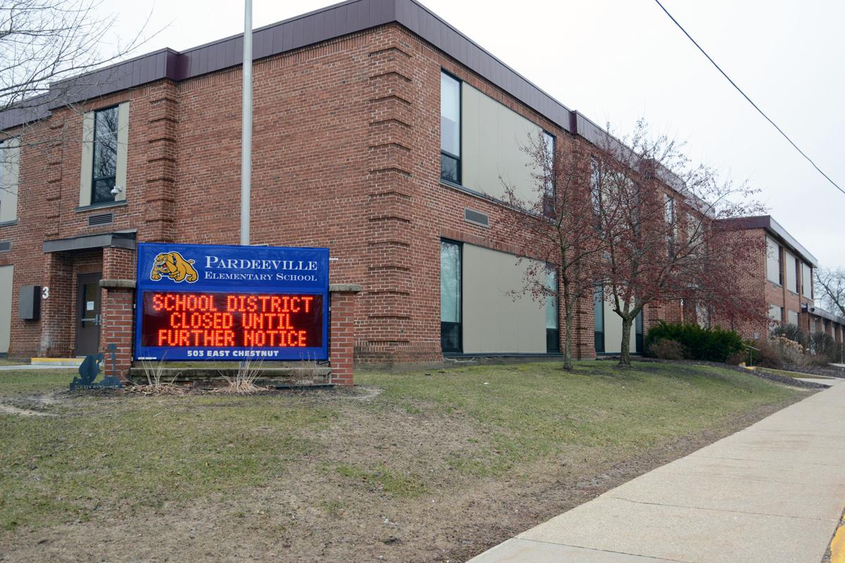 A look at Pardeeville's school board candidates