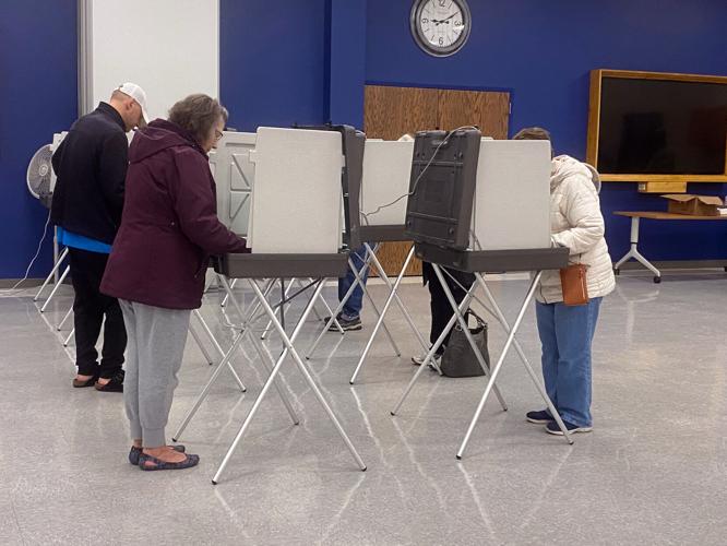 Snow wins Beaver Dam for municipal judge Mayor Glewen to have third term