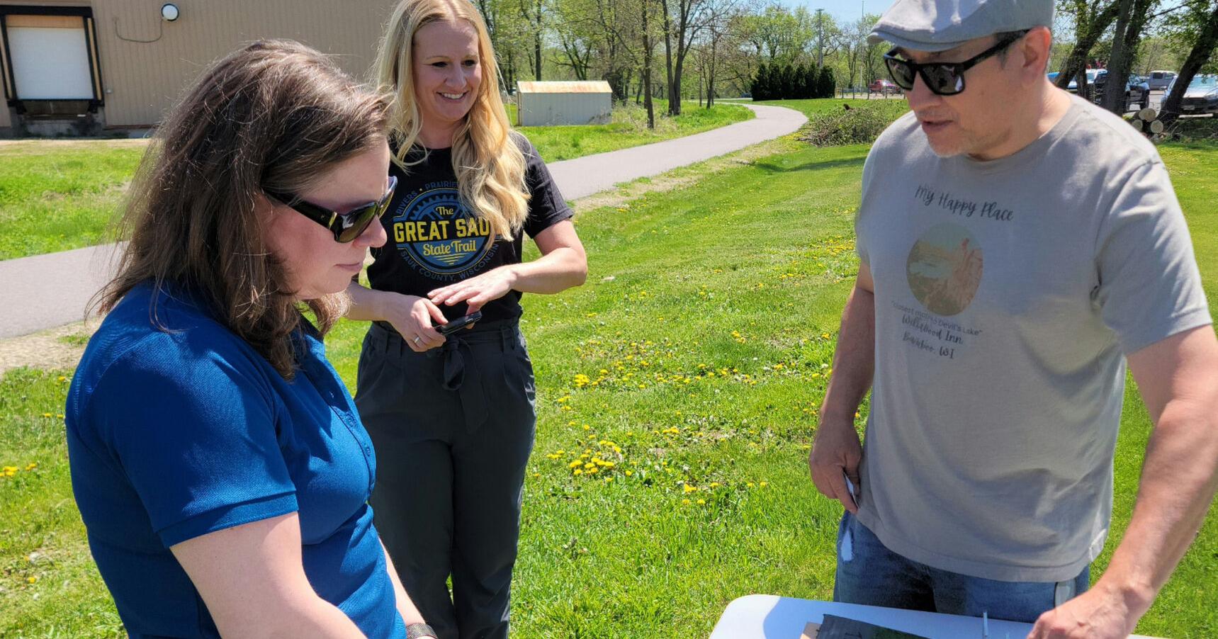 Area artist Chris Sweet creating mural for Great Sauk Trail (copy) (copy) - Vimarsana News