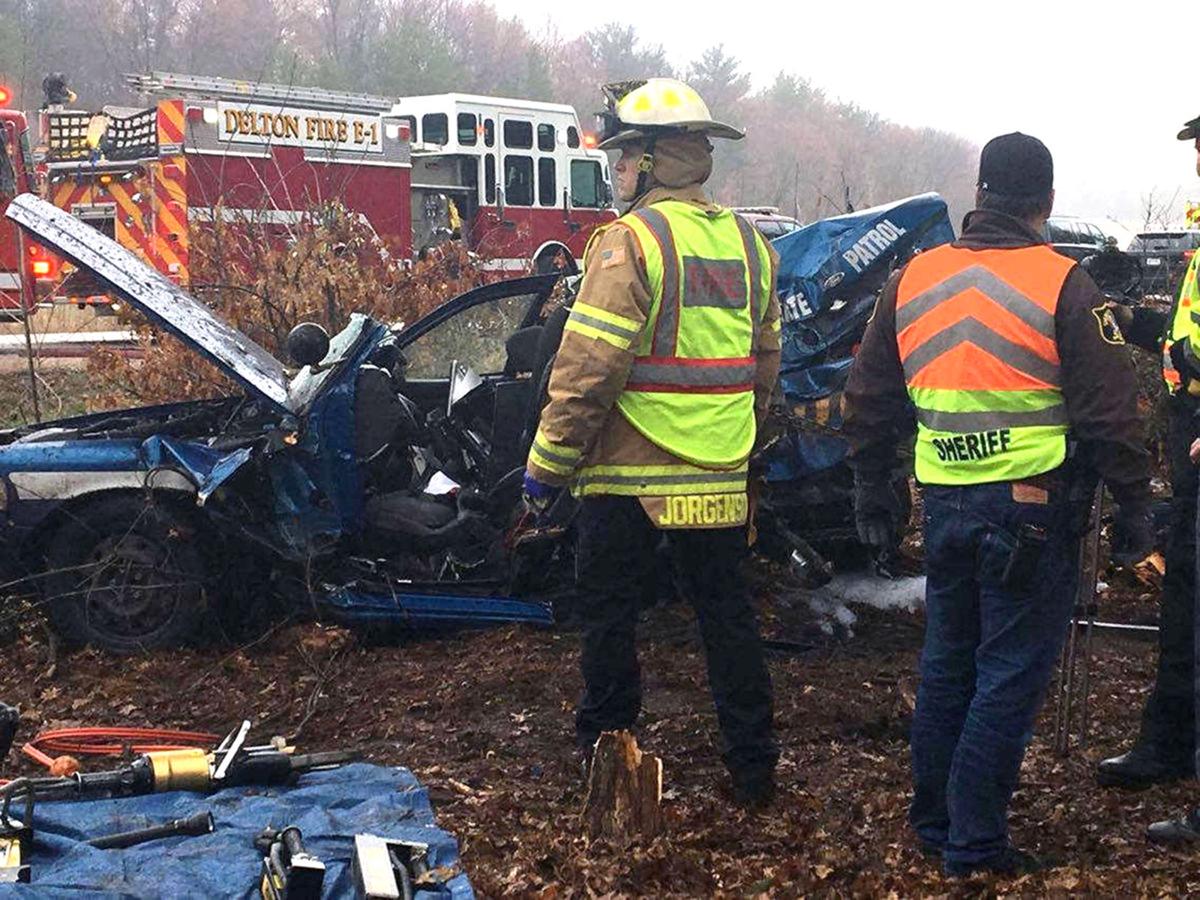 Speed, rain factors in fatal state trooper crash near Wisconsin Dells