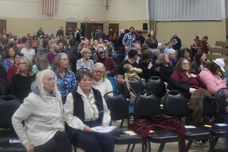 Data center crowd